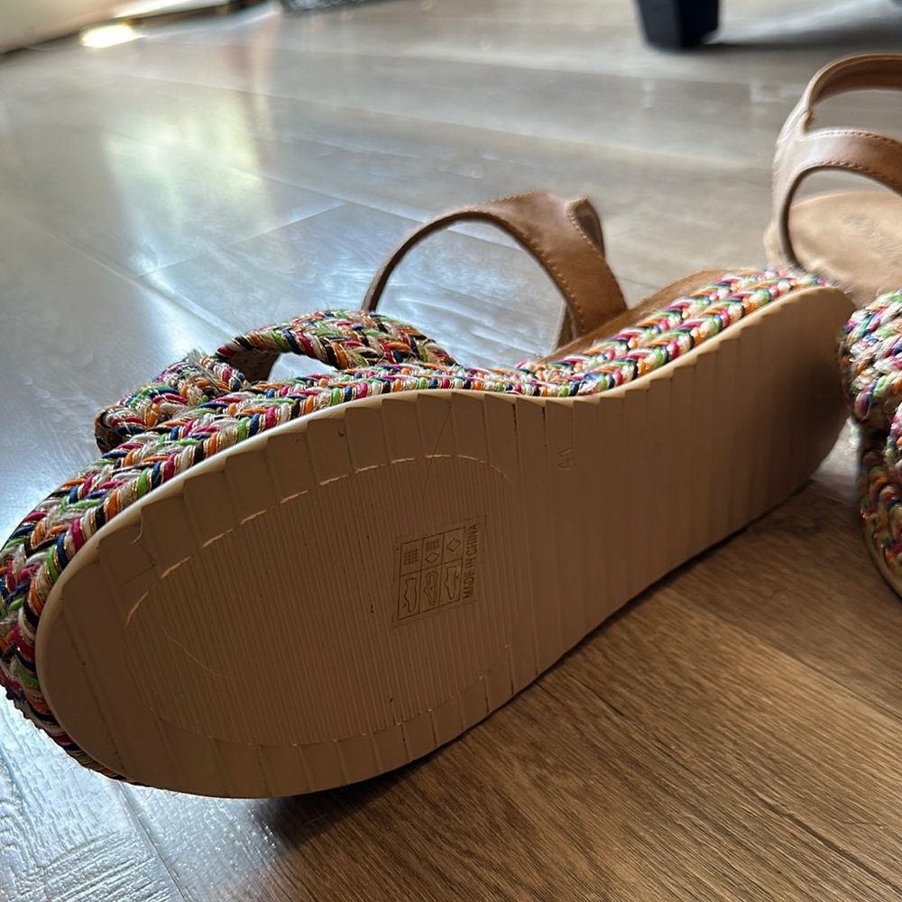 Colorful Braided Sandals - Picture 2 of 4
